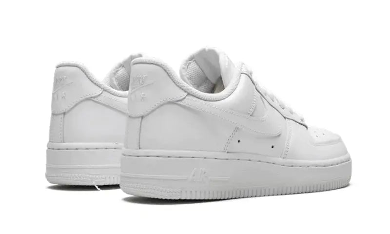 Nike Air Force 1 Triple White