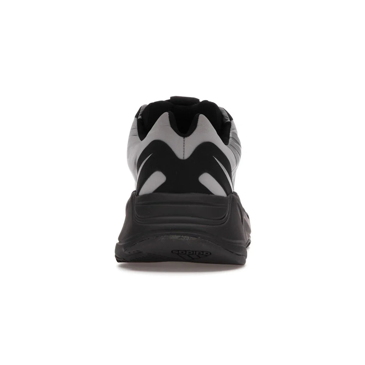 adidas Yeezy Boost 700 MNVN Metallic - dropout