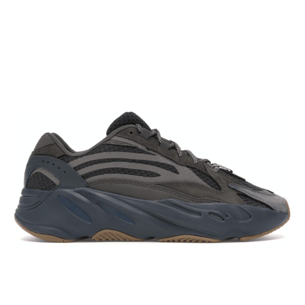 Adidas yeezy 700 fiori prezzo on sale