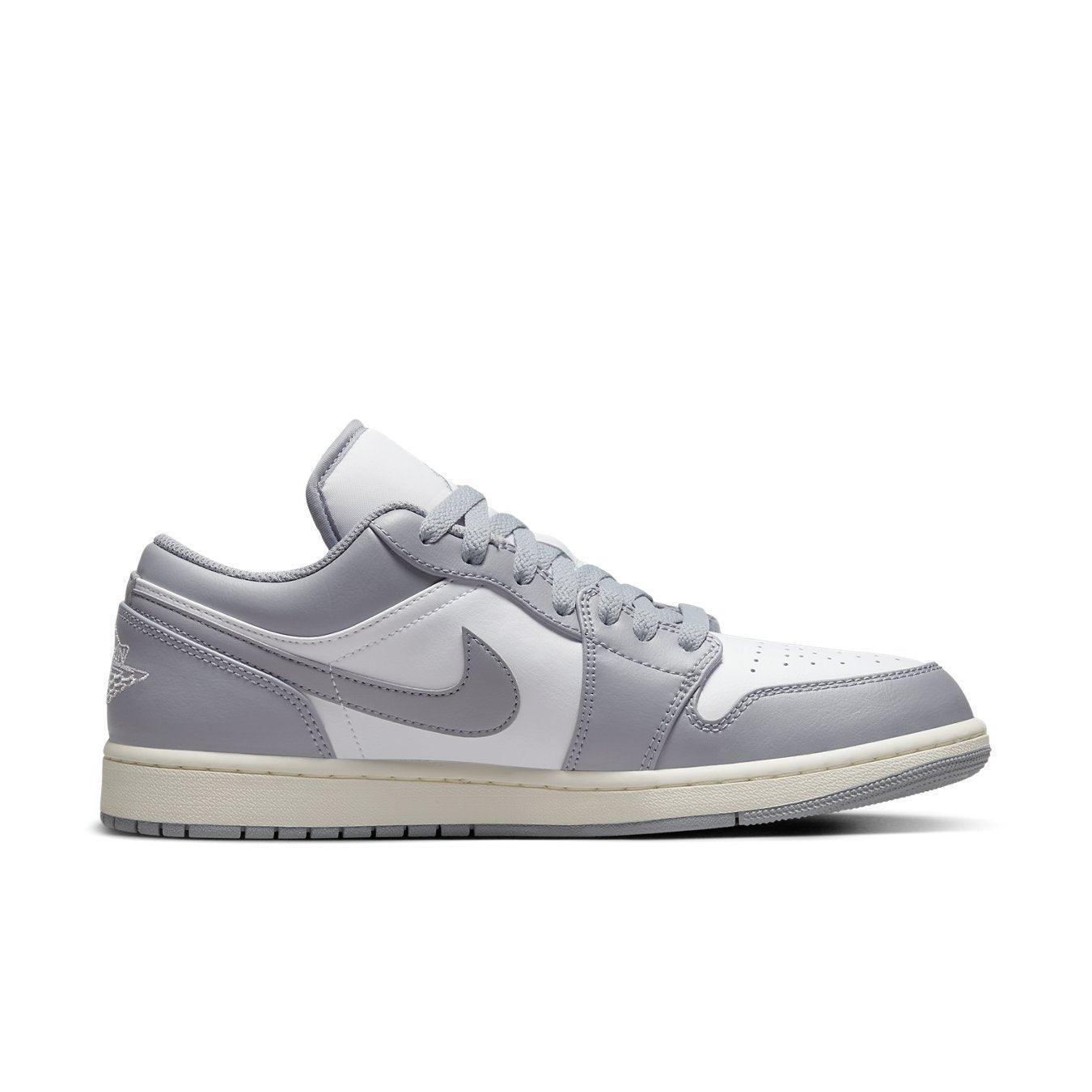 Air Jordan 1 Low Vintage Stealth Grey - dropout