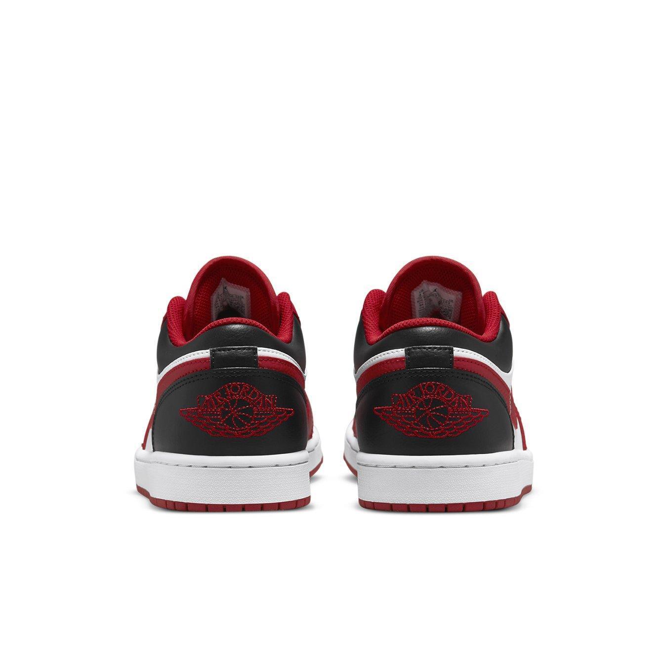 Jordan 1 Low Bulls - dropout