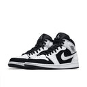 Jordan 1 Mid White Black - dropout