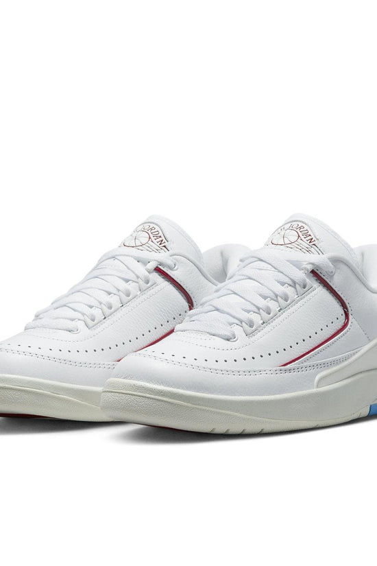 Jordan 2 Retro Low UNC To Chicago (W) - dropout