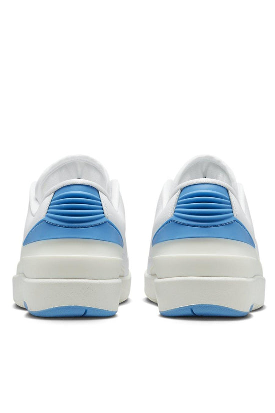 Jordan 2 Retro Low UNC To Chicago (W) - dropout