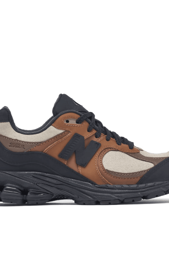 New Balance 2002R The Basement Earth Brown - dropout