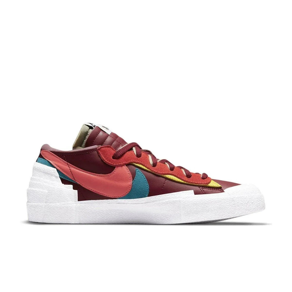 Nike Blazer Low sacai KAWS Red - dropout