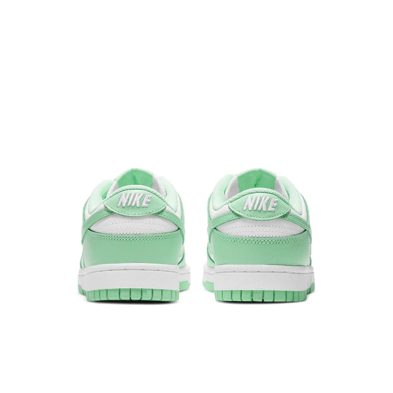 Nike Dunk Low Green Glow (W) - dropout