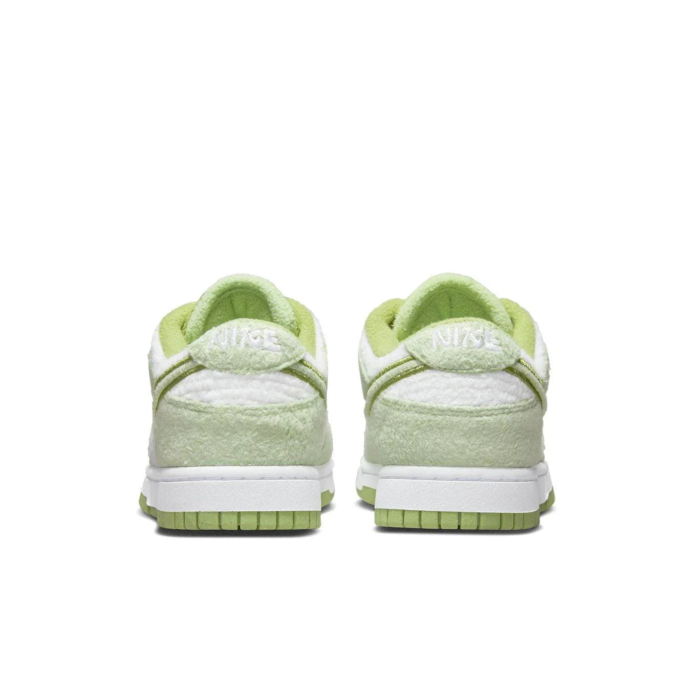 Nike Dunk Low SE Fleece Pack Honeydew (W) - dropout