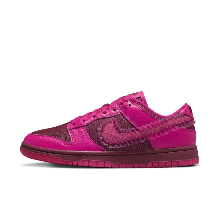 Nike Dunk Low Valentine's Day (2022) (W) - dropout