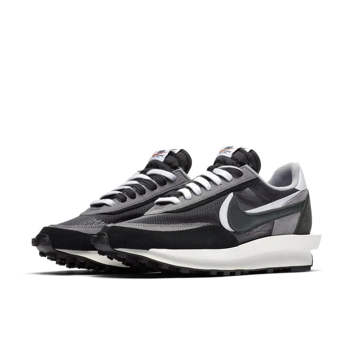 Nike LD Waffle Sacai Black - dropout