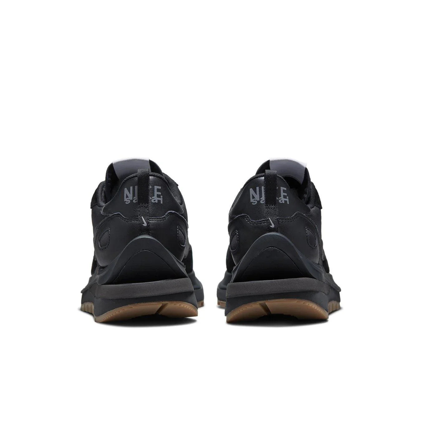 Nike Vaporwaffle sacai Black Gum - dropout