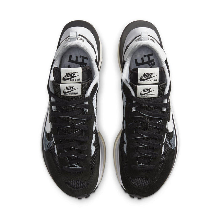 Nike Vaporwaffle sacai Black White - dropout