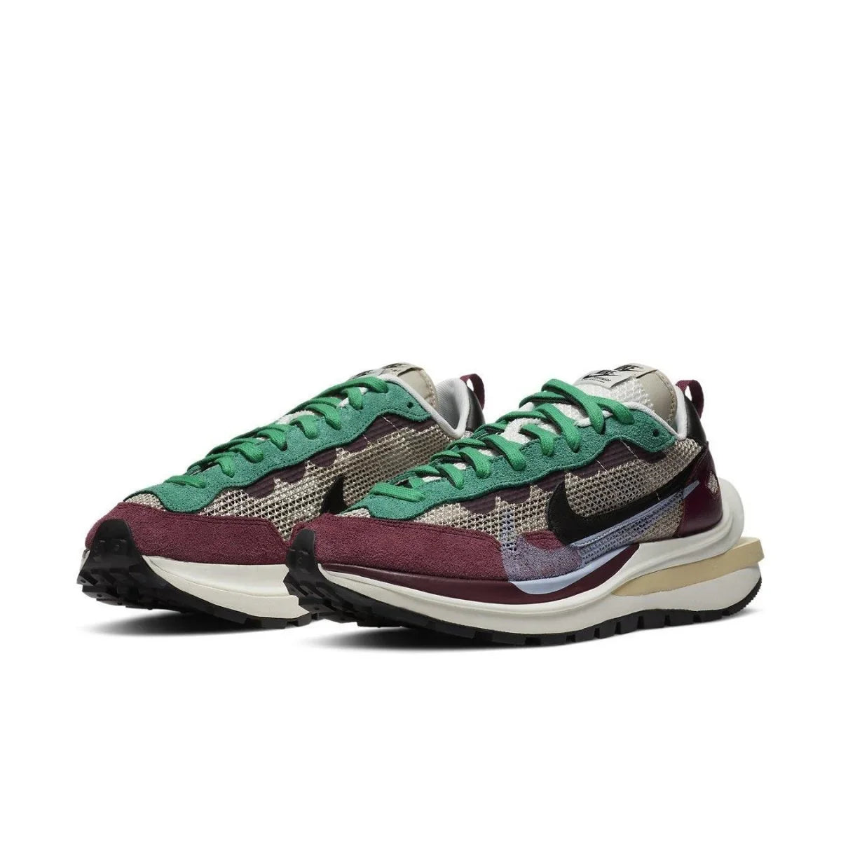 Nike Vaporwaffle sacai Villain Red Neptune Green - dropout